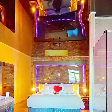 Apartment Avec Jacuzzi - Clim - Terrasse - Wi-fi